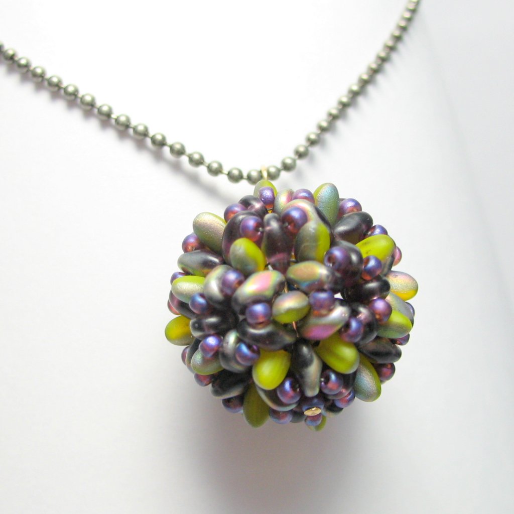 Handwoven Beaded Bead Necklace 40$